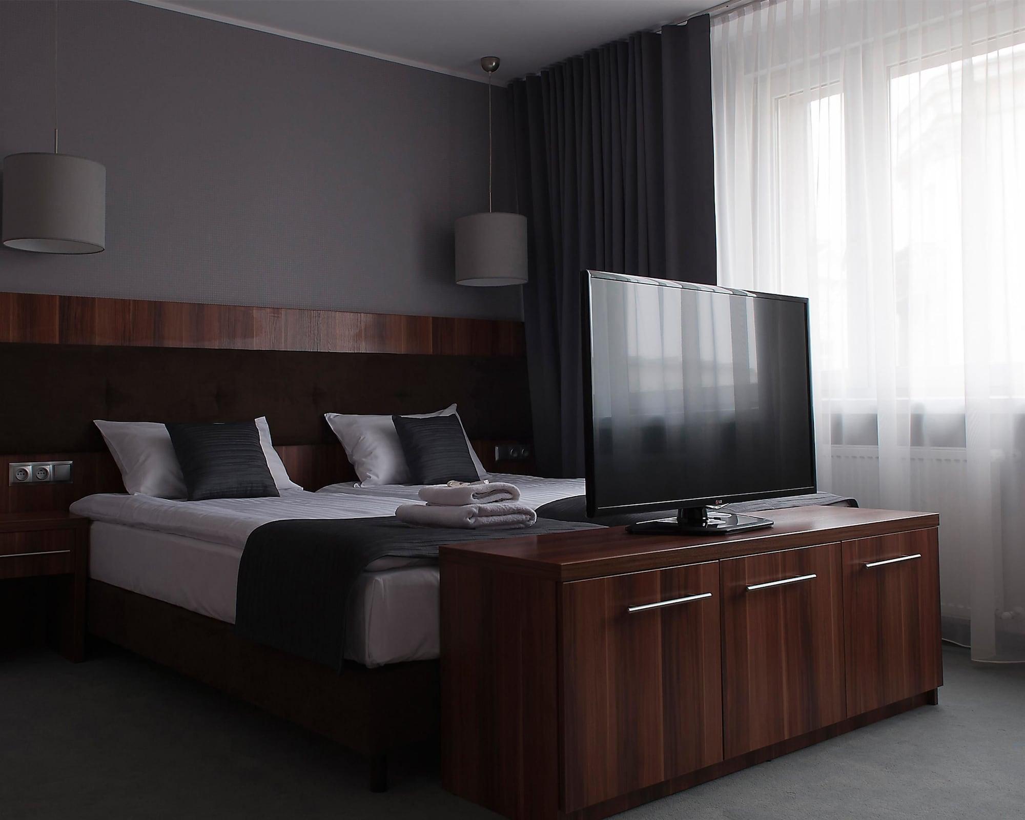 B&B Hotel Piotrków Trybunalski Εξωτερικό φωτογραφία