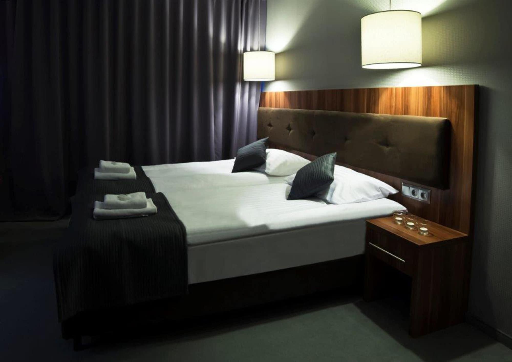 B&B Hotel Piotrków Trybunalski Εξωτερικό φωτογραφία